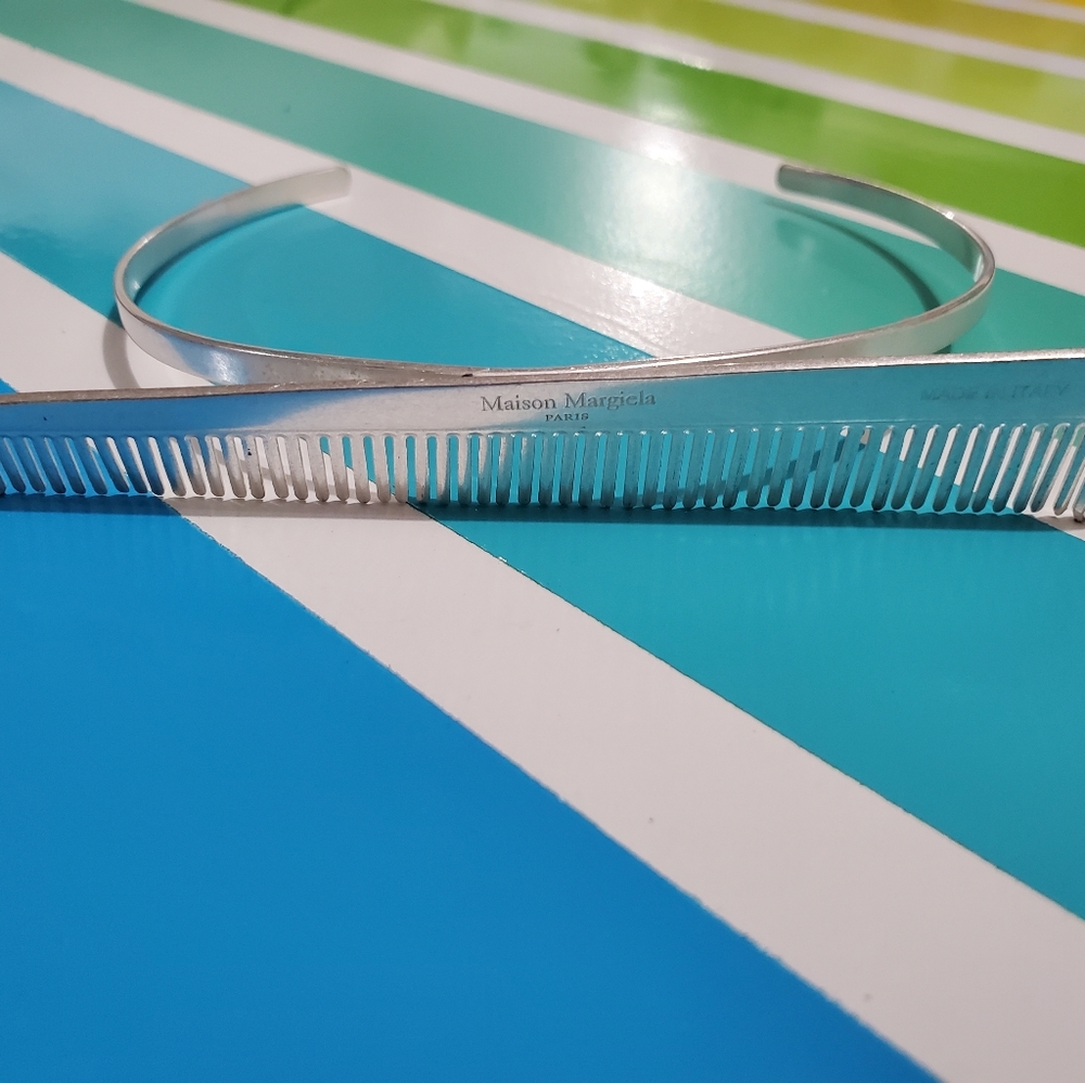 Mason Margiela Hair Comb Choker